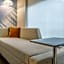 Cambria Hotel Milwaukee Downtown