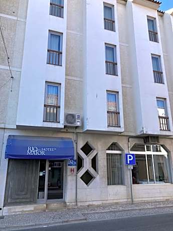 Rio Maior Hotel