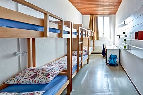 Single Bed in Female Dormitory Room (minimum age 6 years)