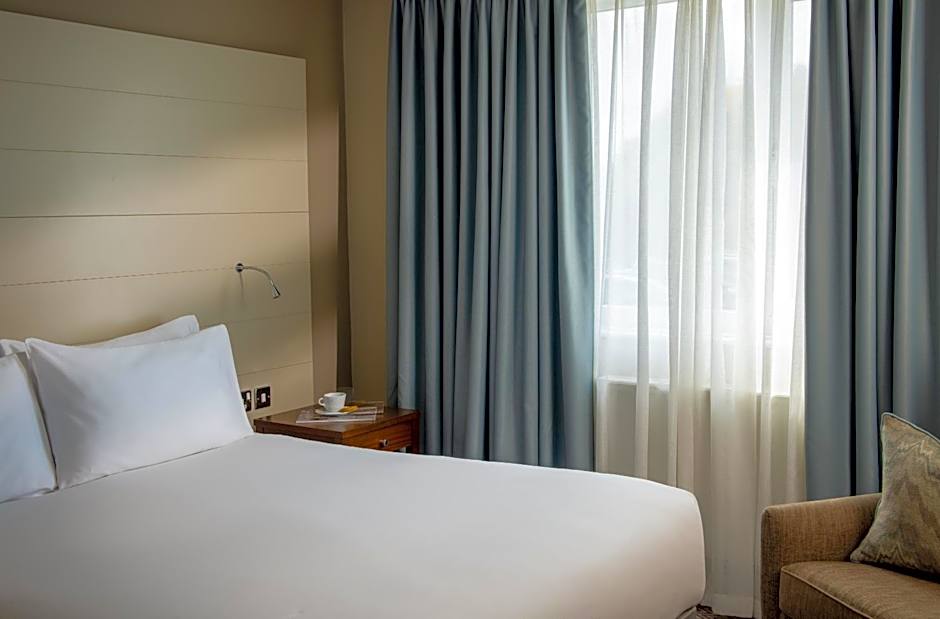North Lakes Hotel and Spa