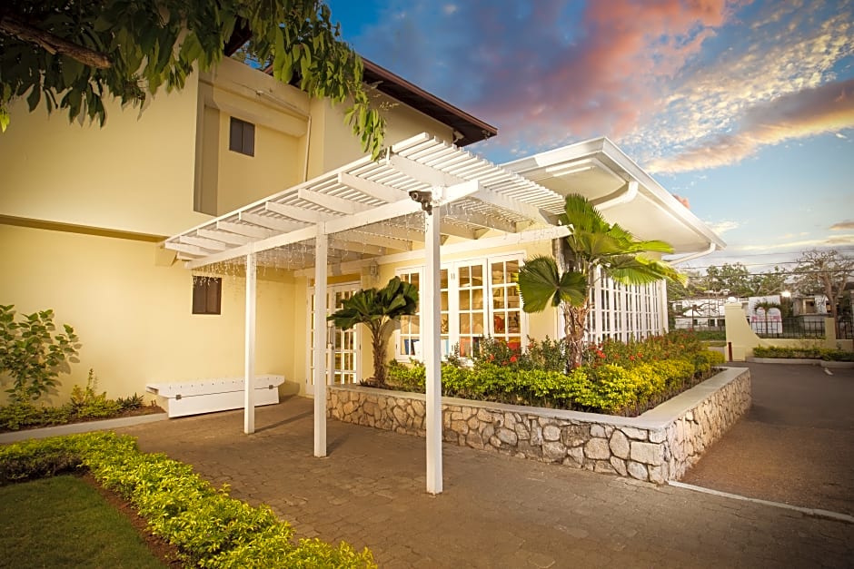 Rooms on the Beach Negril