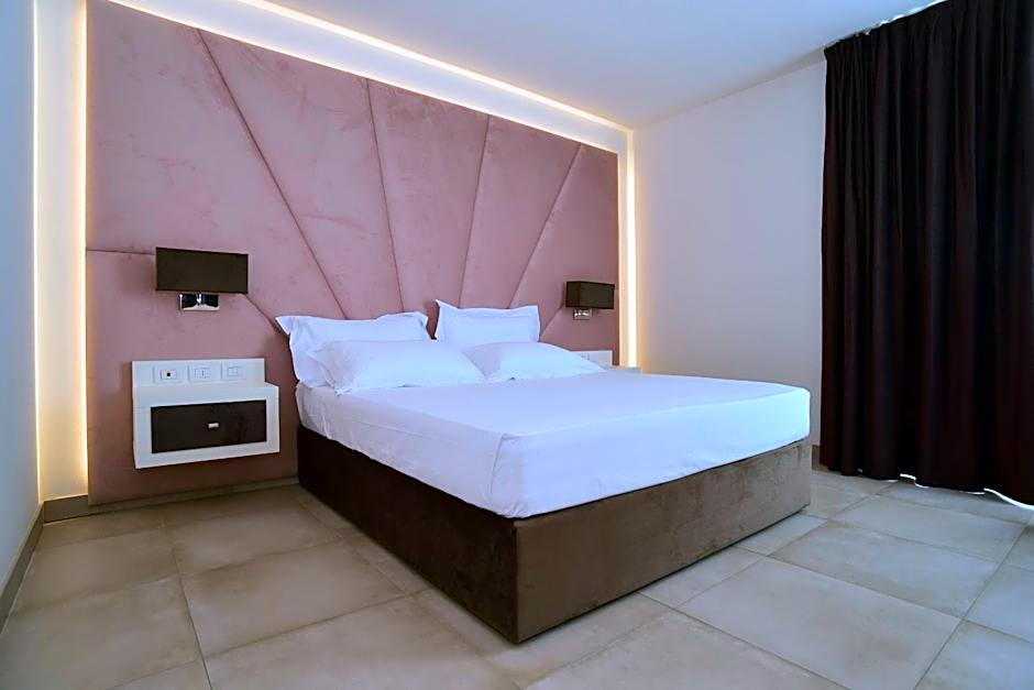M2 Hotel