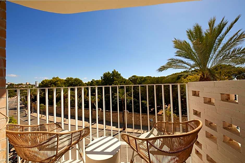 Belle Marivent Mediterranean Petit Hotel