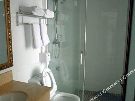 Ganglong Business Hotel