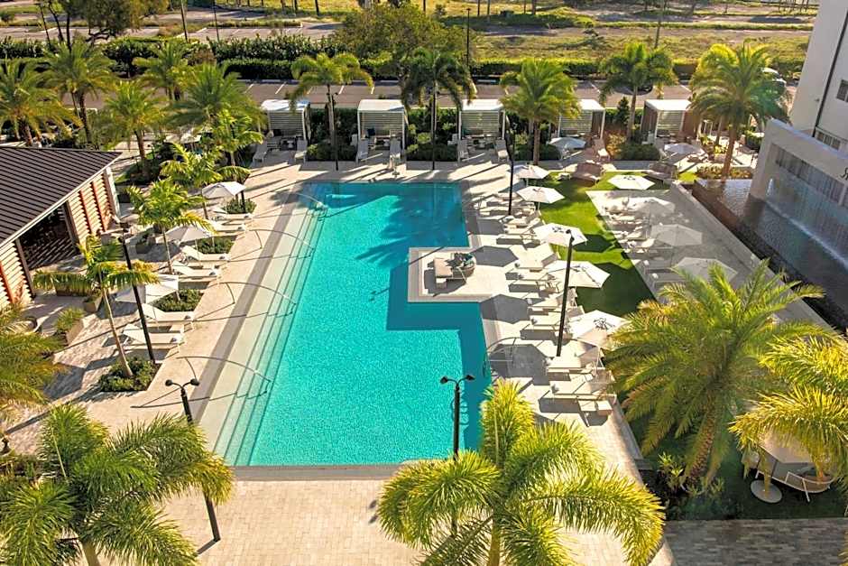 Renaissance by Marriott Boca Raton Hotel