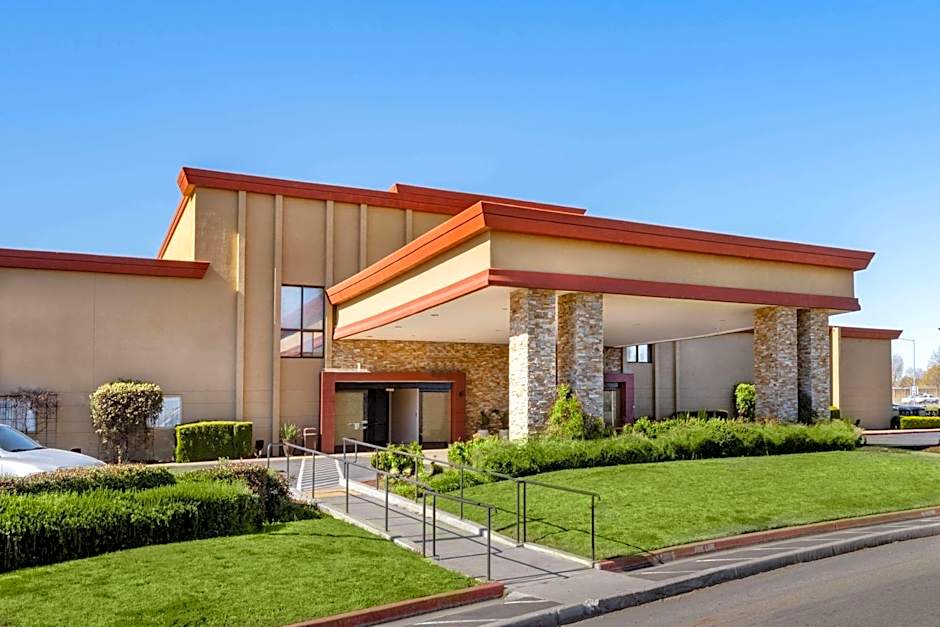 Wyndham Sacramento
