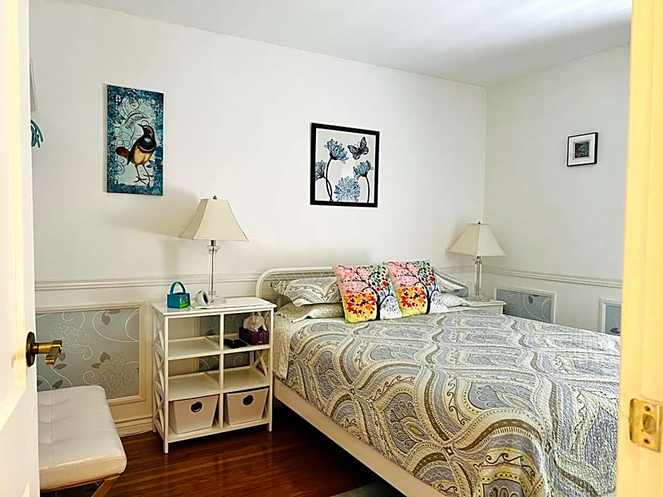 Cozy House B&B