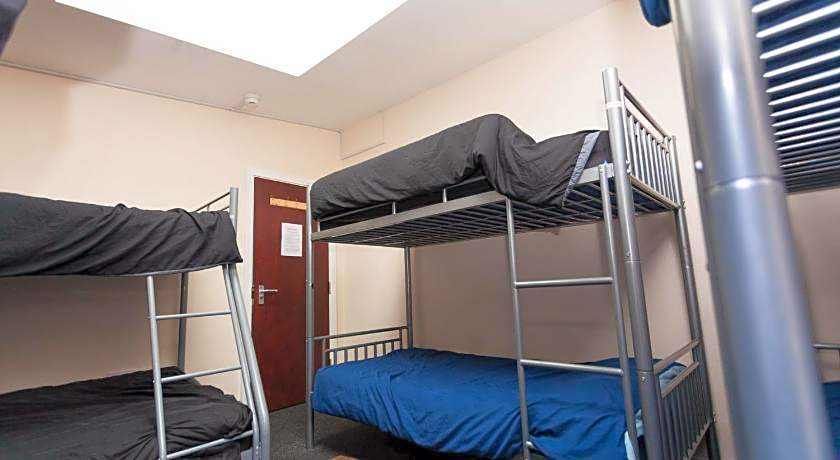Budget Hostel