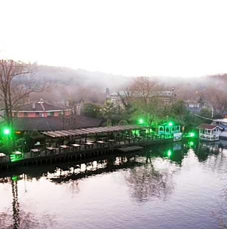 Karamazov Antik Otel