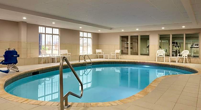 Country Inn & Suites by Radisson, Chattanooga-Lookout Mountain