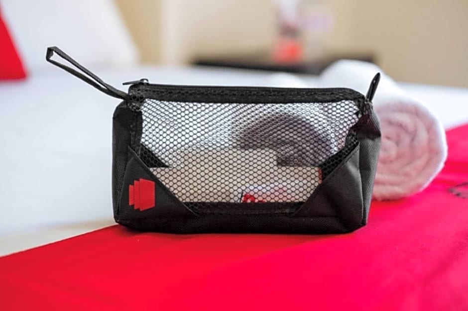 RedDoorz Plus @ Casa Lucia Sindalan San Fernando City Pampanga