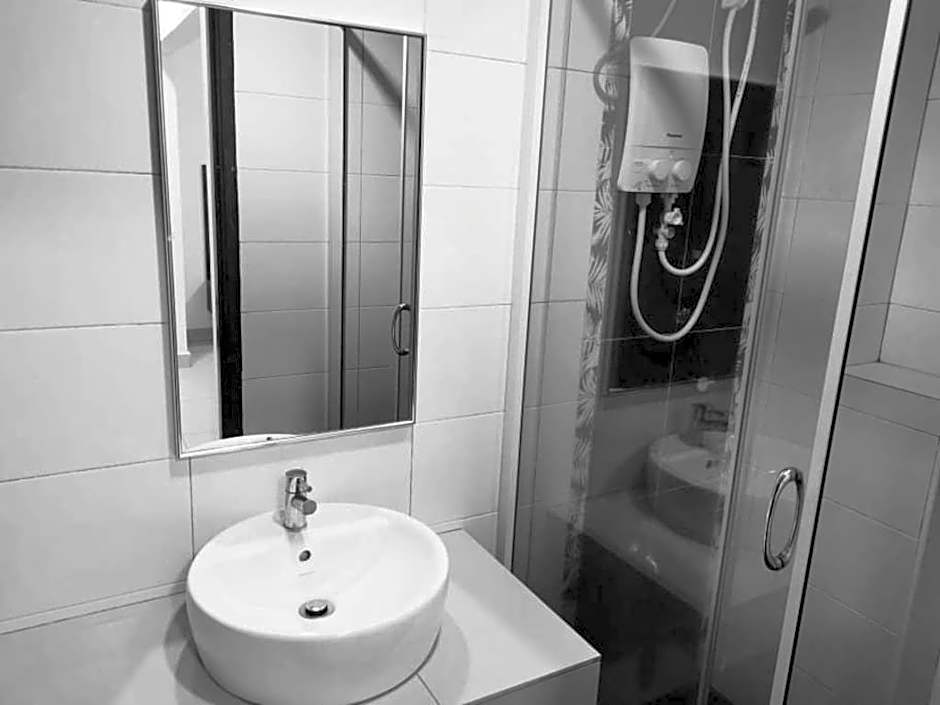 Marina Heights Hotel Residences