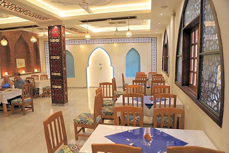 Amon Hotel