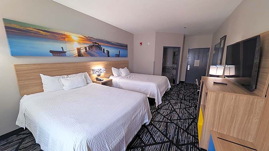 Days Inn & Suites by Wyndham Augusta Near Fort Eisenhower