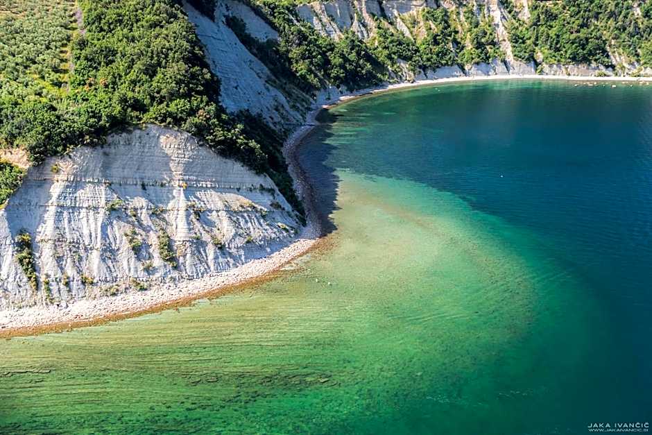 Barbara Piran Beach Hotel