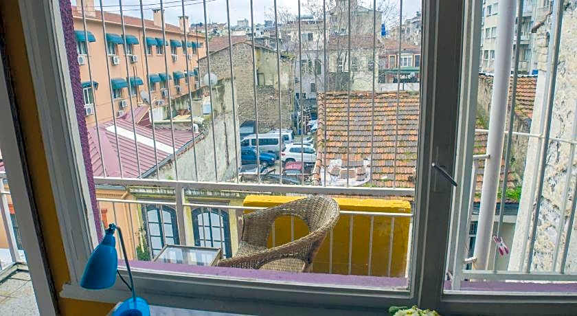 Shantihome Hostel Izmir