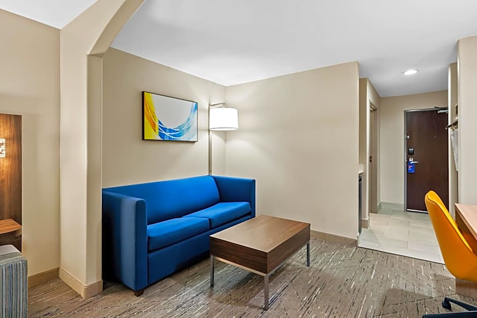 Holiday Inn Express and Suites Hotel - Pauls Valley By IHG