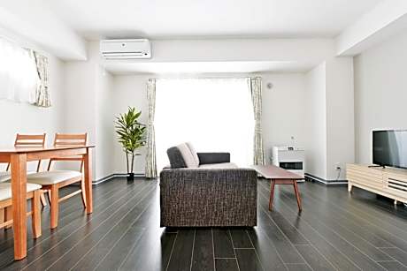 Sun Court Hondori Garden Hills