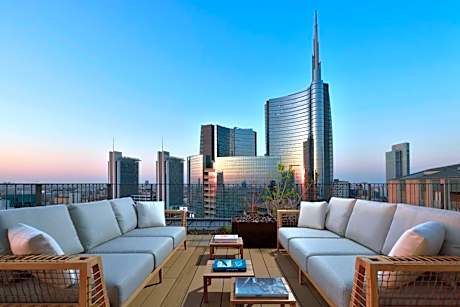 Milano Verticale | UNA Esperienze