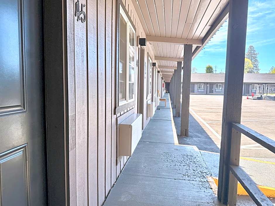 Cascade Lodge Boutique