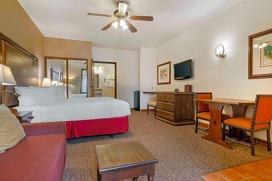 Best Western Plus Hacienda Suites-Old Town