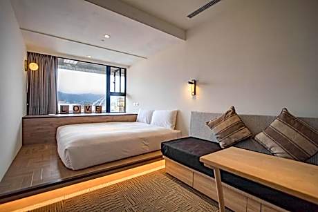 Classic Double Room with Private Bathroom
