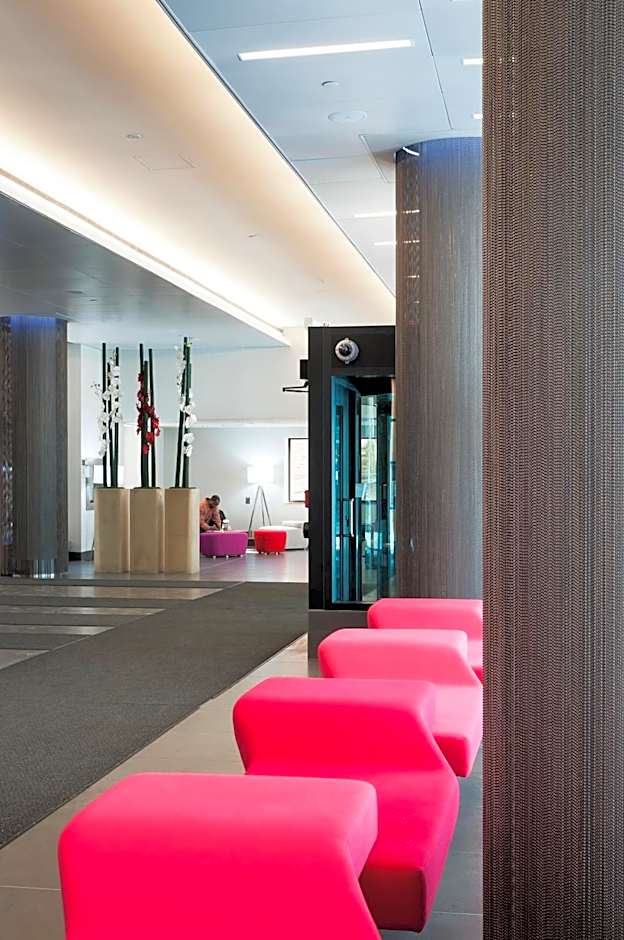 DoubleTree by Hilton Ottawa Downtown