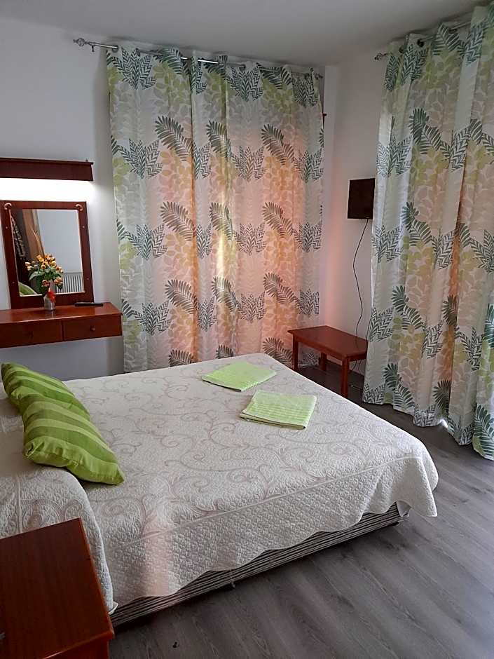 Onisillos Hotel