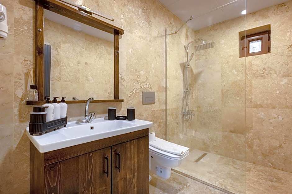 Yellow Stone House