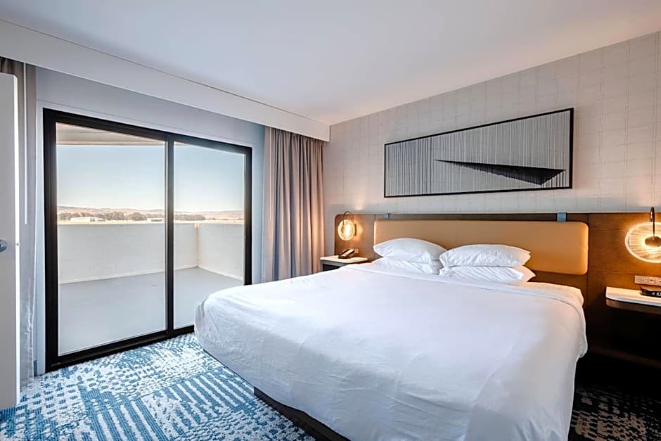 Radisson Hotel Santa Maria