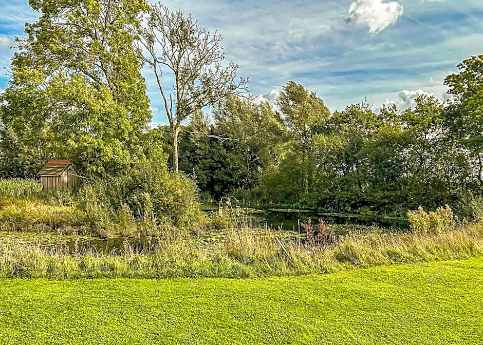 Flaxton Meadows Luxury Lodges
