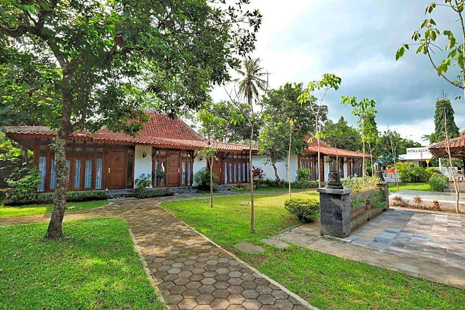 The Nalaya Hotel & Resto