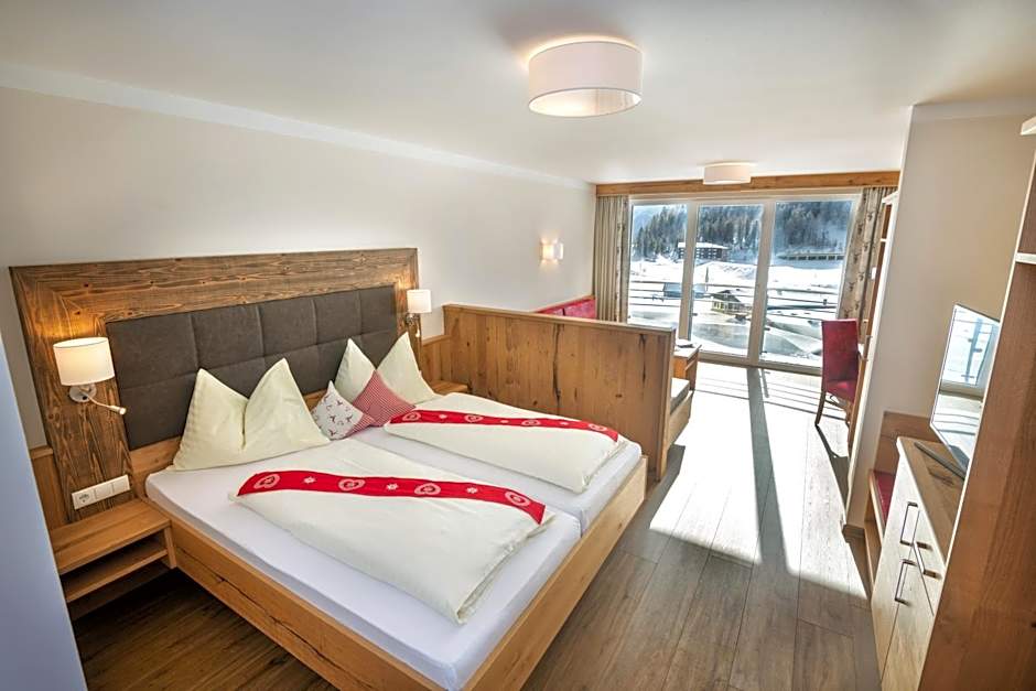 Hotel & Appartement Auerhahn