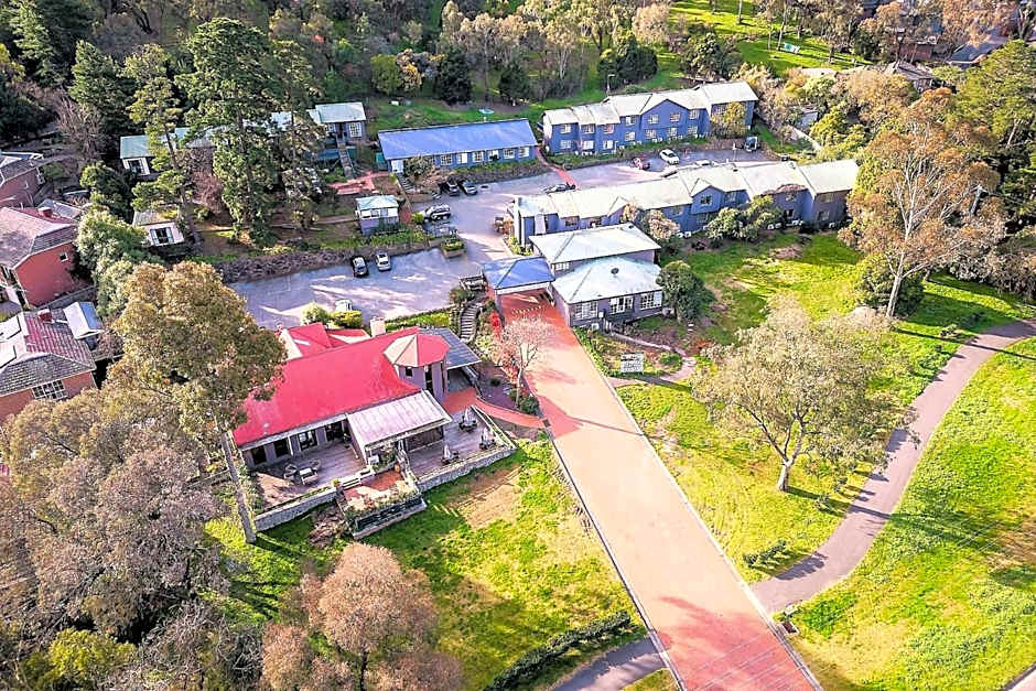 Eltham Gateway Hotel