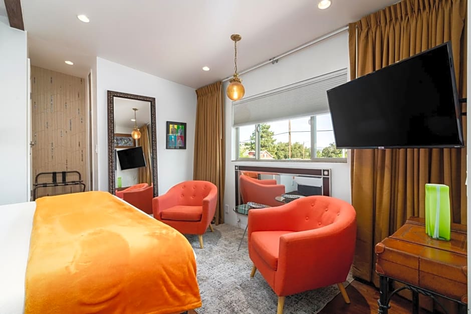 The Motor Lodge