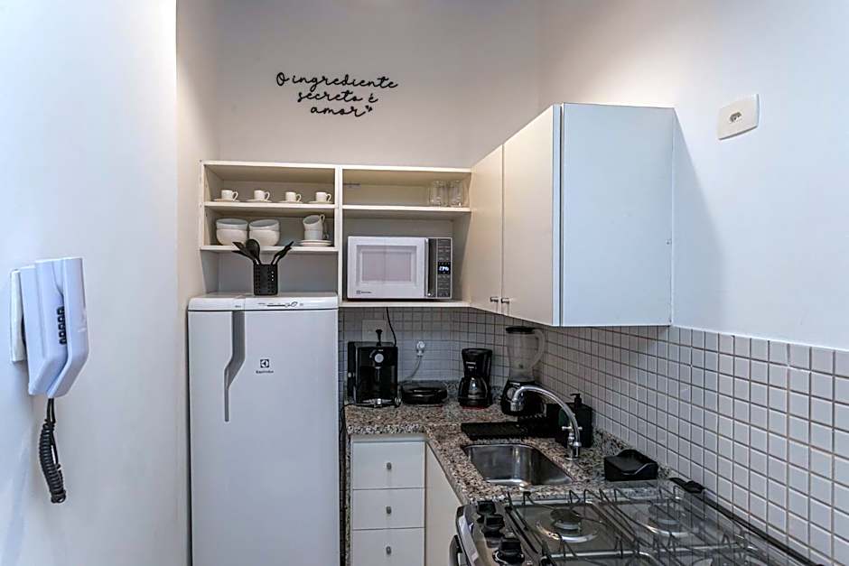 Apartamento Moderno a 300 m da Praia do Leblon