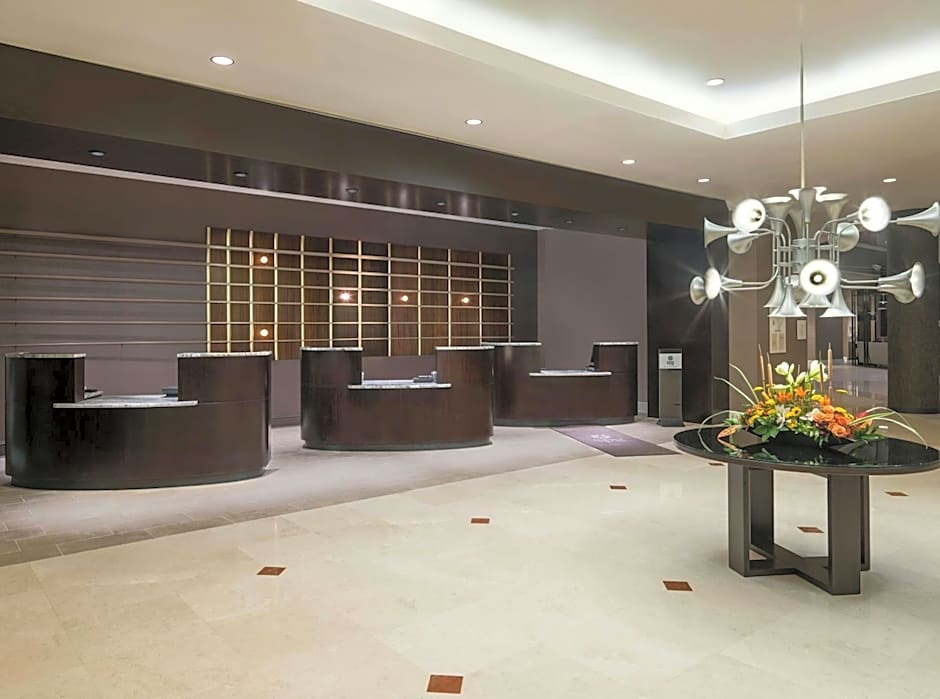 Memphis Riverline Hotel