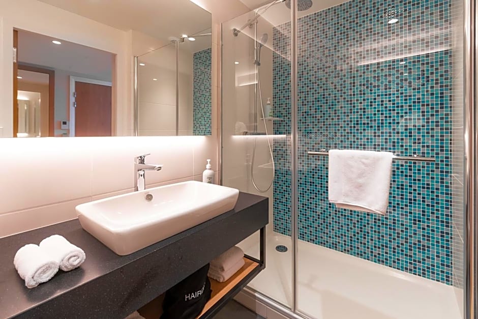Holiday Inn Paris CDG Airport By IHG