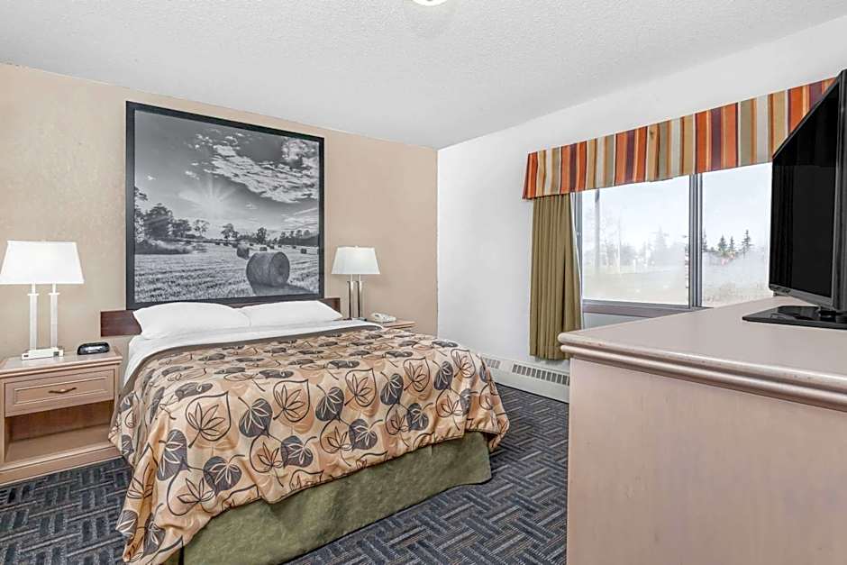 Super 8 by Wyndham Stettler