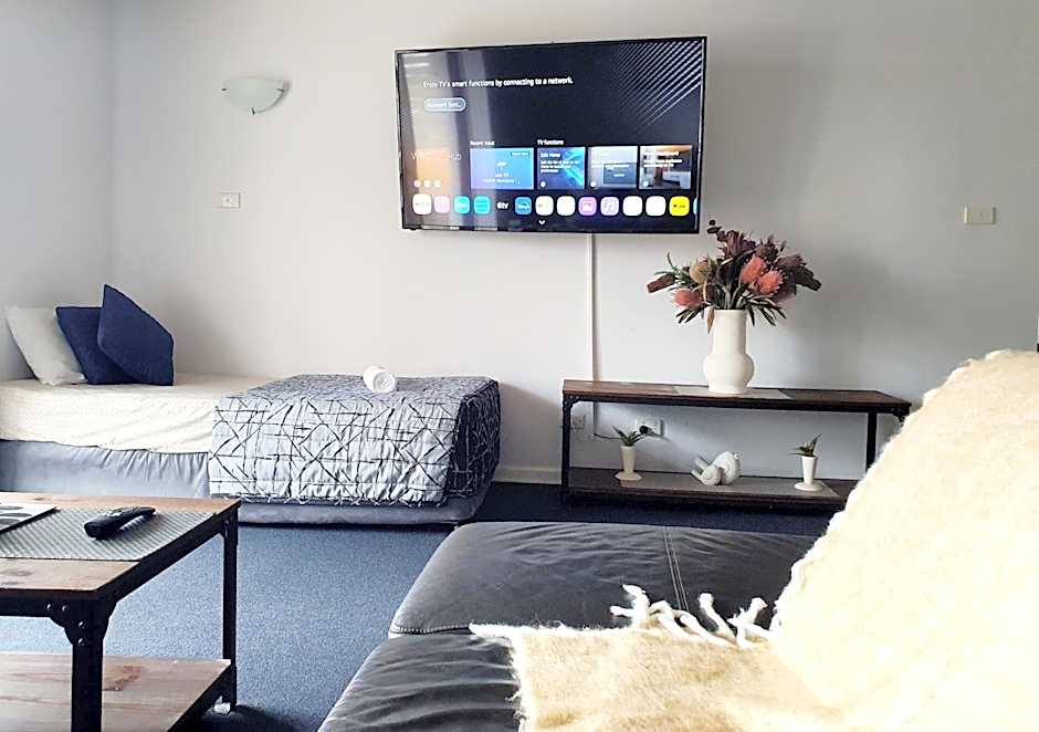 Oceanside Hawks Nest