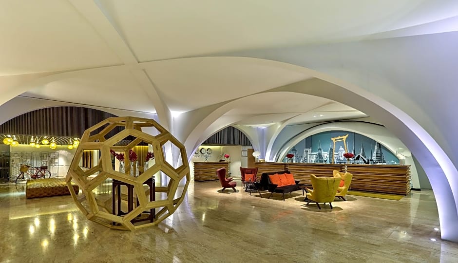 DoubleTree By Hilton Sukhumvit Bangkok