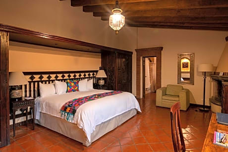 Standard King Room