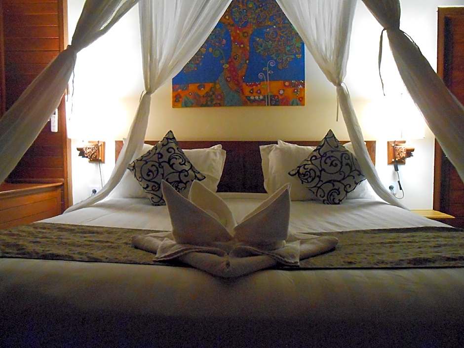D'Muncuk Huts Lembongan