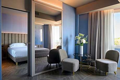 Suite with Sea View