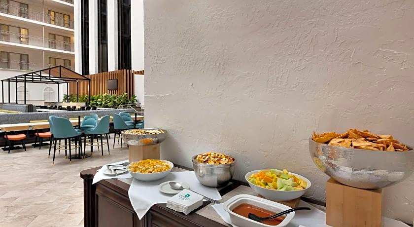 Embassy Suites by Hilton Dallas DFW Airport South