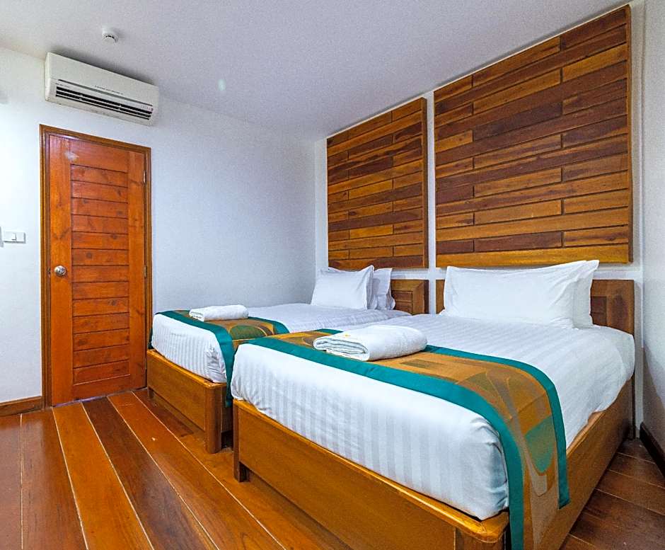 Phuket Meet Holiday Hotel