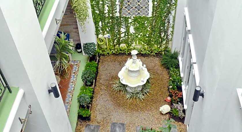 Casa Blanca Boutique Hotel Phuket