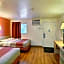 Travelodge by Wyndham Brattleboro VT