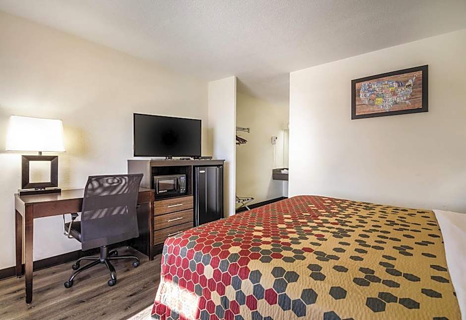 Econo Lodge Glade Spring