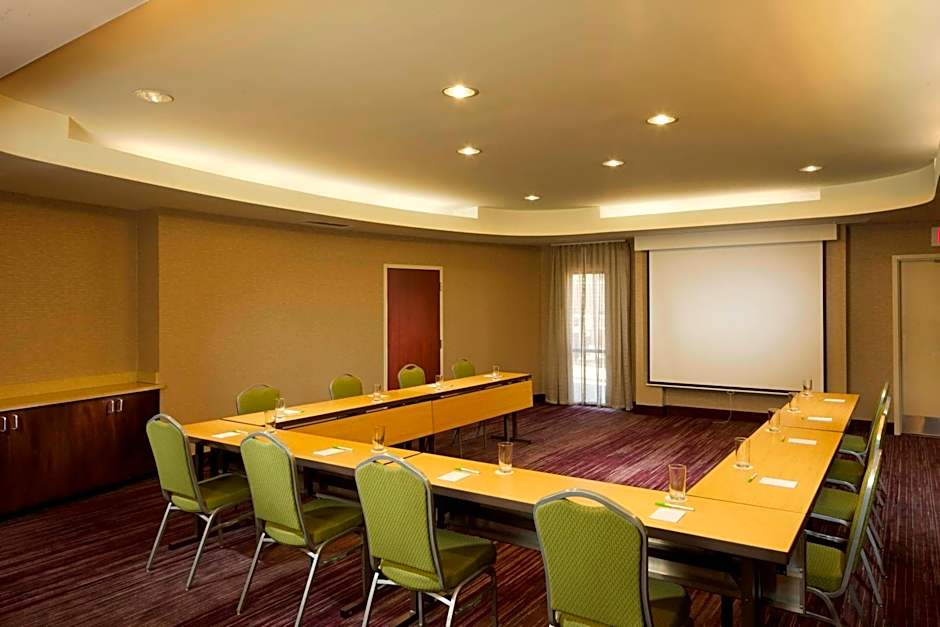 Courtyard by Marriott Jackson